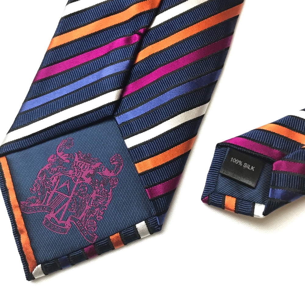 Authentic Austin Reed Royal Family silk tie London - Picture 3 of 5